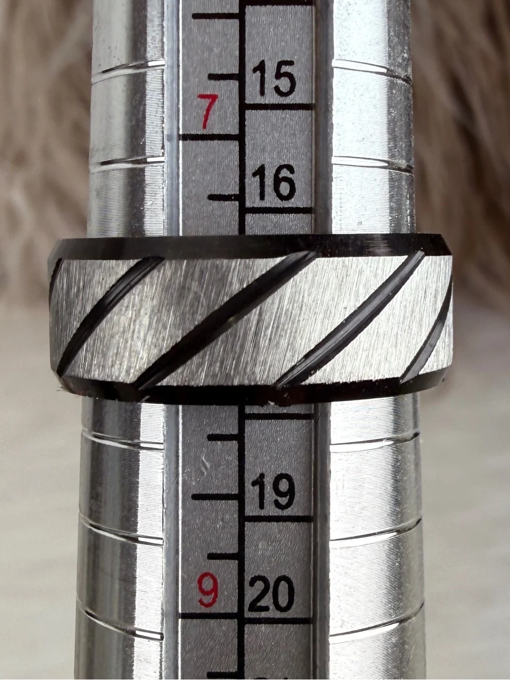 Brushed Silver Tone Black Groove Band Ring Size 8 Men's Unisex